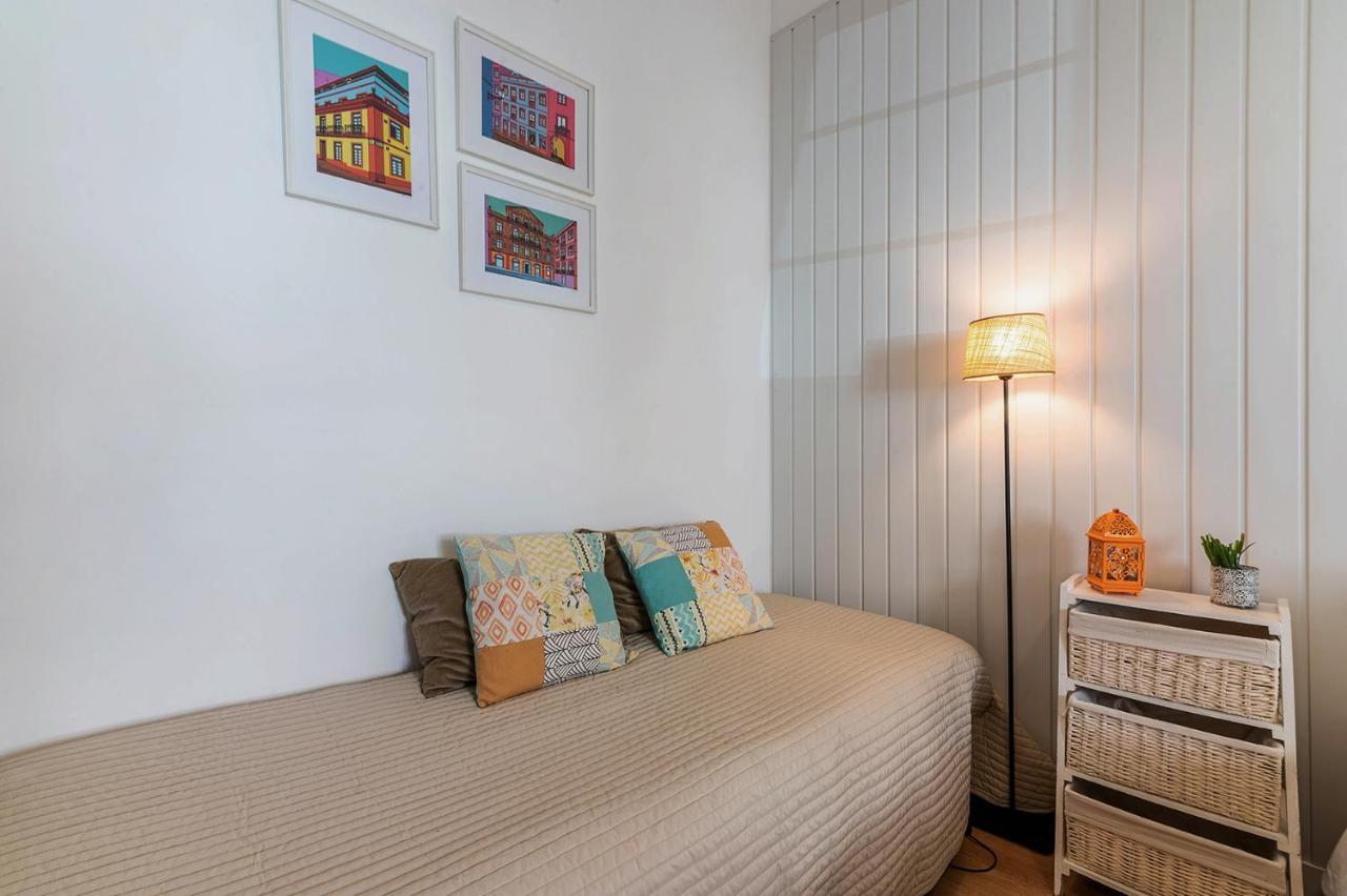 Alm- Spacious. Sunny. Patio. Quiet Area. Fast Wifi Lisboa Eksteriør bilde